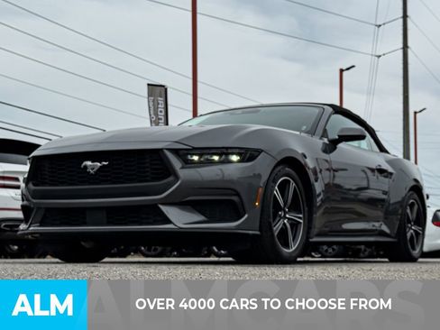 Used 2025 Ford Mustang Premium RWD image 2