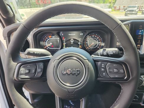 New 2026 Jeep Wrangler Unlimited Sport AWD/4WD image 14