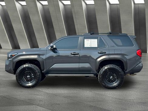 Used 2026 Toyota 4Runner TRD Off-Road Premium AWD/4WD image 6