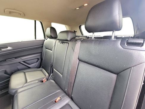 Used 2018 Volkswagen Atlas SE FWD image 24