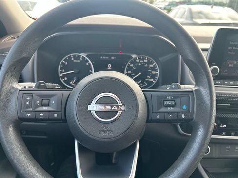 Certified 2023 Nissan Rogue SV AWD/4WD image 17