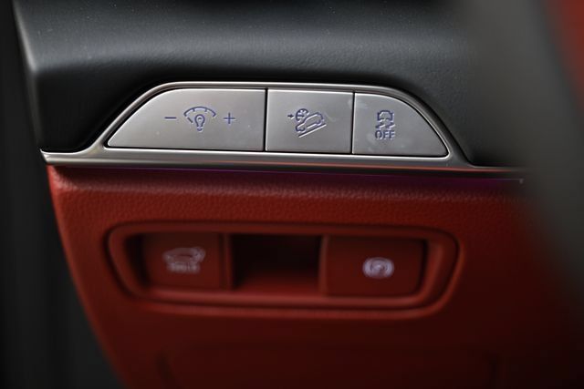 New 2026 Genesis GV80 3.5T e-SC AWD/4WD image 21