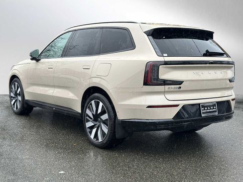 New 2025 Volvo EX90 Ultra w/ Protection Package Premier image 5