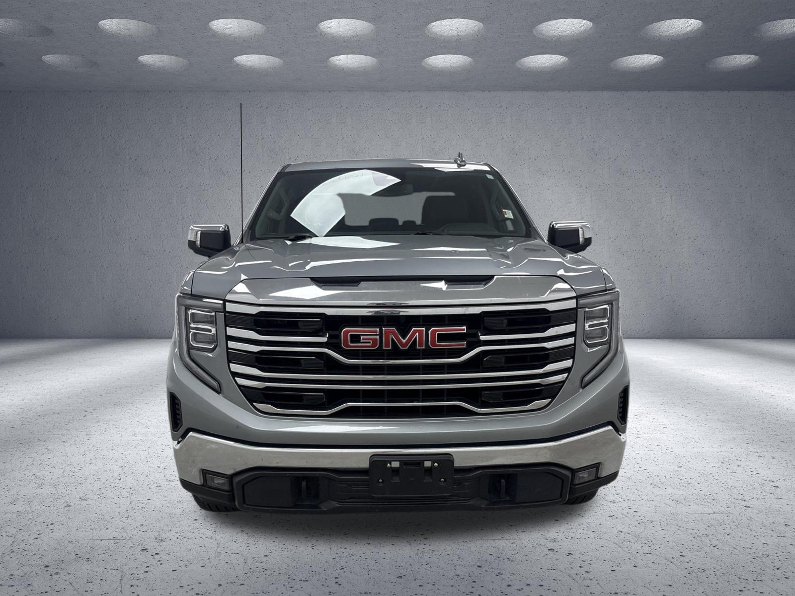 Used 2025 GMC Sierra 1500 SLT AWD/4WD image 8