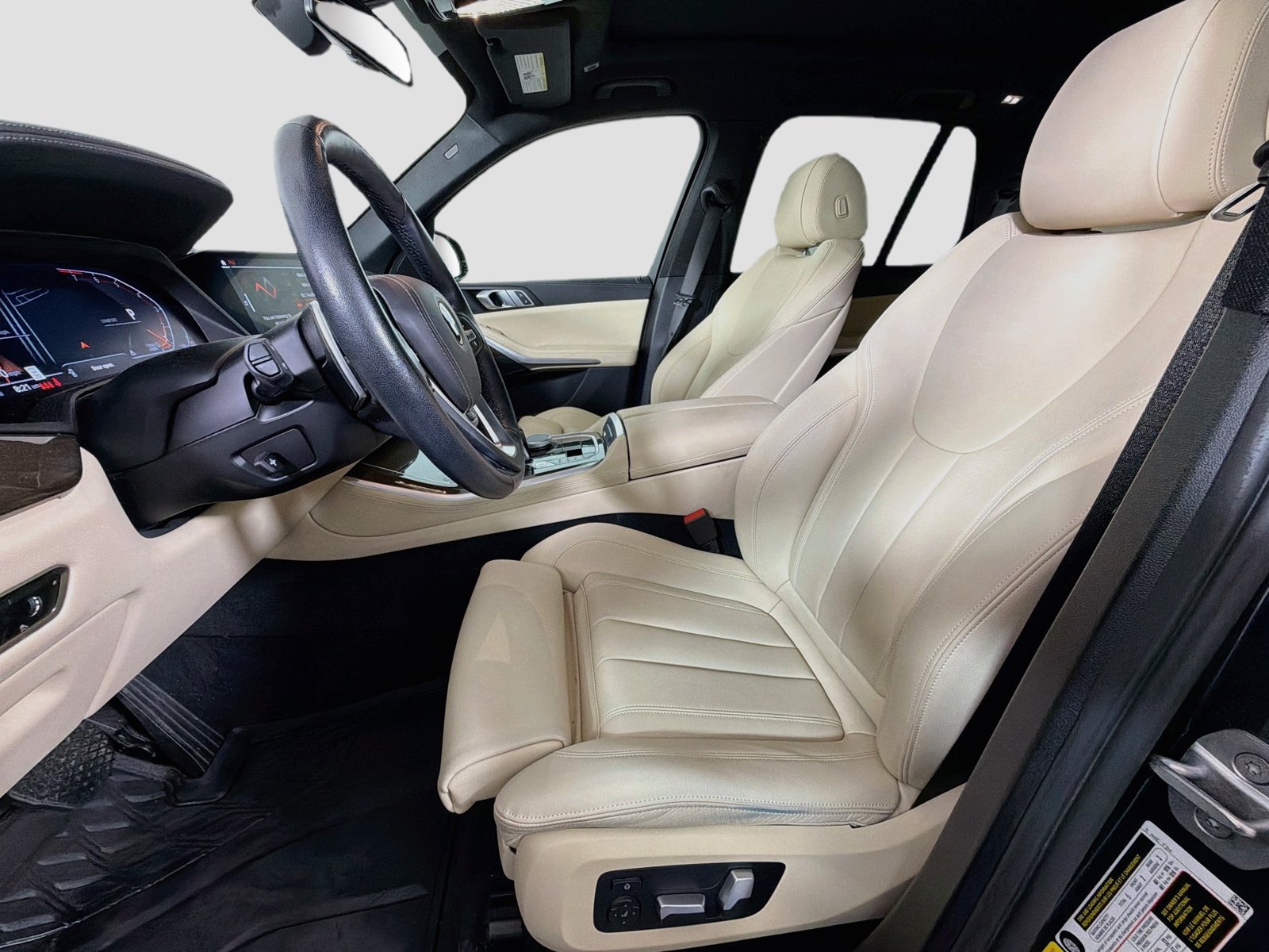 Used 2022 BMW X5 xDrive40i w/ Premium Package AWD/4WD image 12