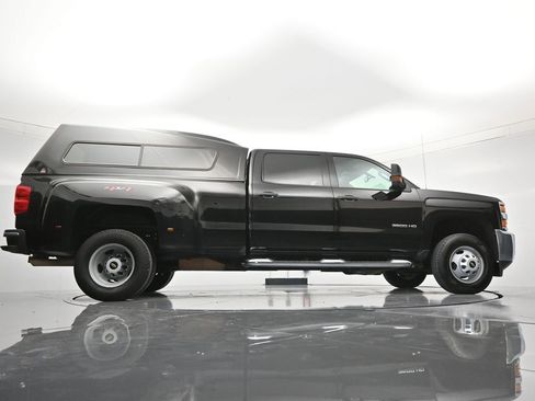 Used 2019 Chevrolet Silverado 3500 W/T w/ WT Convenience Package AWD/4WD image 37