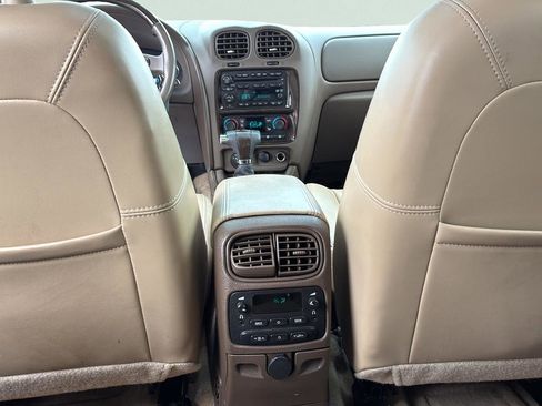 Used 2007 Buick Rainier CXL RWD image 30