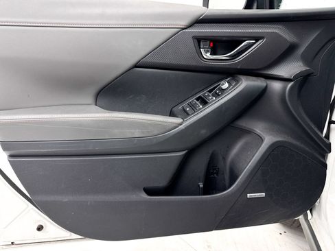 Used 2024 Subaru Crosstrek 2.5i Limited w/ Crosstrek Mirror Package AWD/4WD image 27