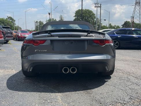 Used 2017 Jaguar F-TYPE Convertible RWD image 4