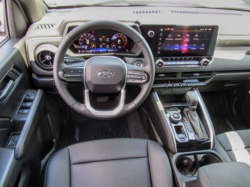 New 2025 Chevrolet Colorado Trail Boss w/ Midnight Edition image 19