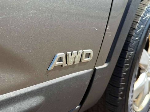 Used 2013 Kia Sorento LX image 34