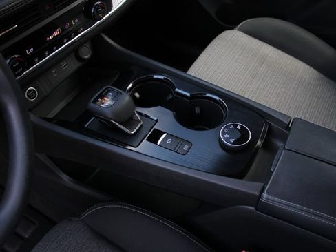 Certified 2023 Nissan Rogue SV AWD/4WD image 22