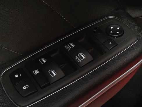Used 2022 Dodge Charger SXT RWD image 27