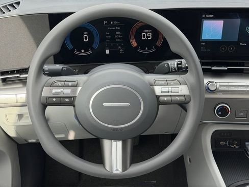New 2026 Hyundai Kona SE AWD/4WD image 17