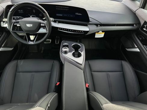 New 2026 Cadillac Optiq Sport 1 w/ LPO, Floor Liner Package image 13