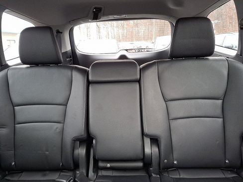 Certified 2022 Honda Pilot Special Edition image 19