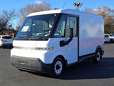 New 2025 Chevrolet Brightdrop 400 image 8