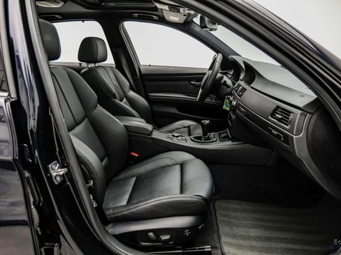 Used 2011 BMW M3 Sedan RWD image 51