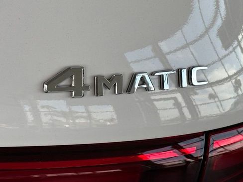 Certified 2026 Mercedes-Benz GLB 250 4MATIC image 6