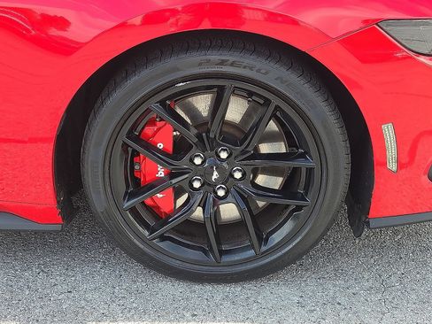 Used 2024 Ford Mustang GT Premium RWD image 17