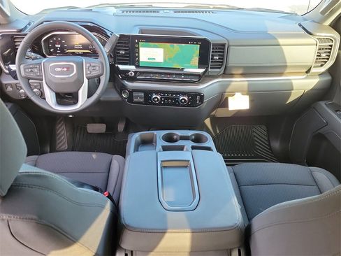 New 2026 GMC Sierra 1500 Elevation image 16