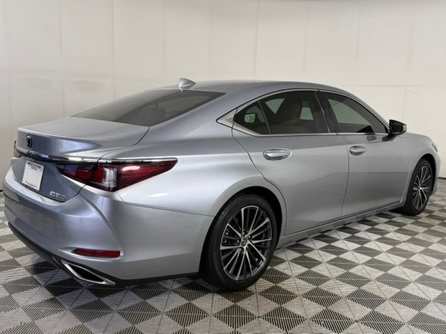 Certified 2022 Lexus ES 350 w/ Premium Package FWD image 9