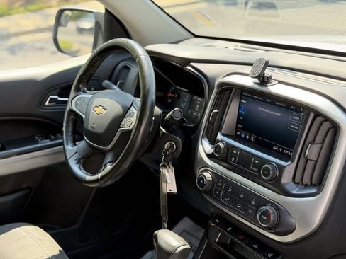 Used 2021 Chevrolet Colorado LT w/ Fleet Safety Package RWD image 33