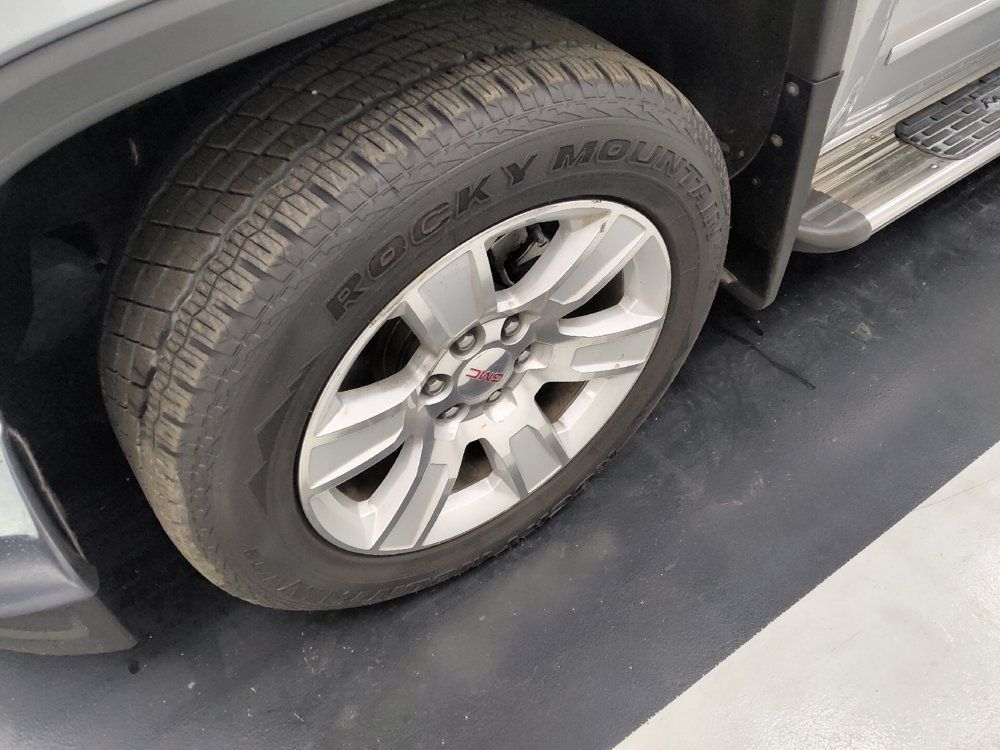Used 2015 GMC Sierra 1500 SLE w/ SLE Value Package AWD/4WD image 31