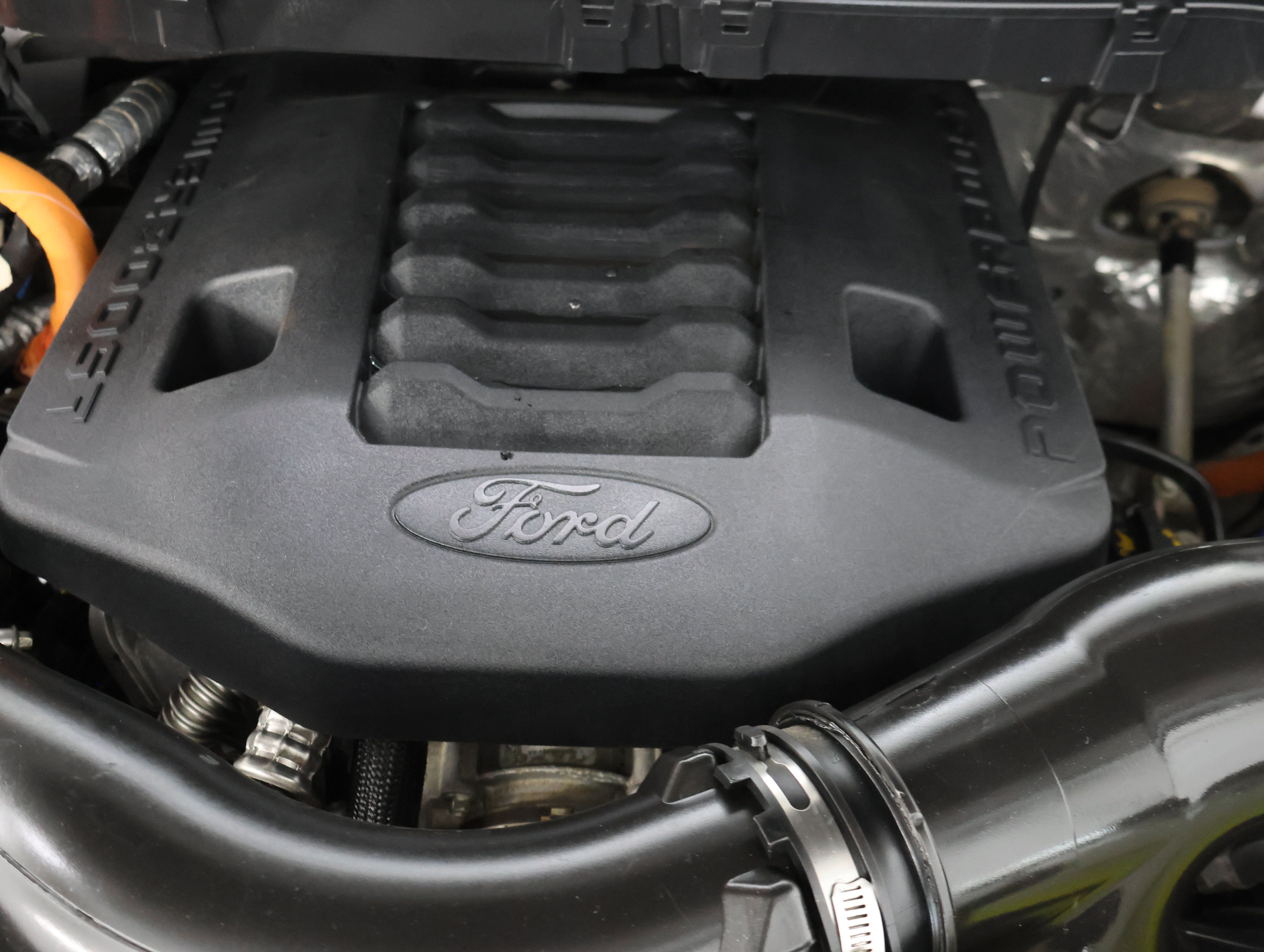 Used 2023 Ford F150 Lariat w/ Equipment Group 502A High AWD/4WD image 26