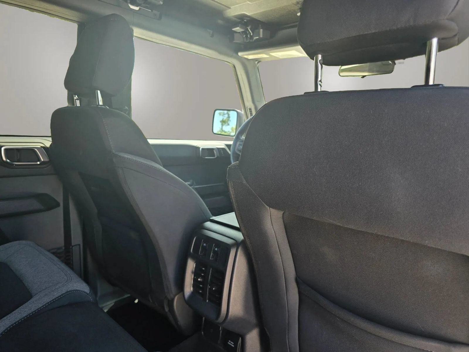 Used 2025 Ford Bronco Big Bend AWD/4WD image 13