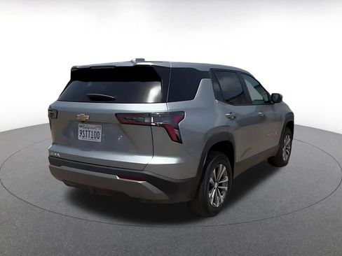Used 2025 Chevrolet Equinox LT FWD image 15