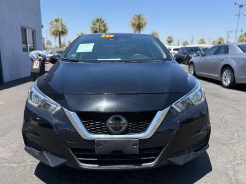Used 2021 Nissan Versa SV FWD image 8