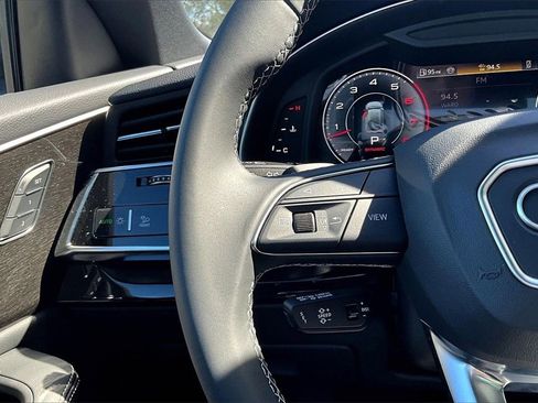 New 2026 Audi Q8 Premium Plus image 24