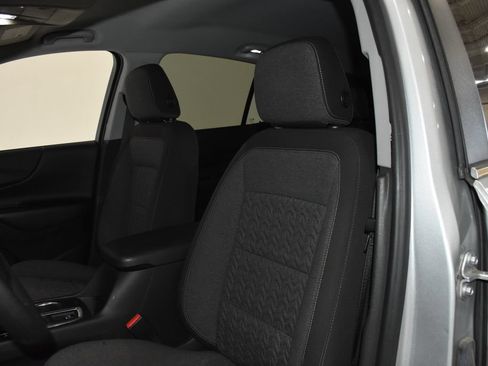 Used 2022 Chevrolet Equinox LT AWD/4WD image 22