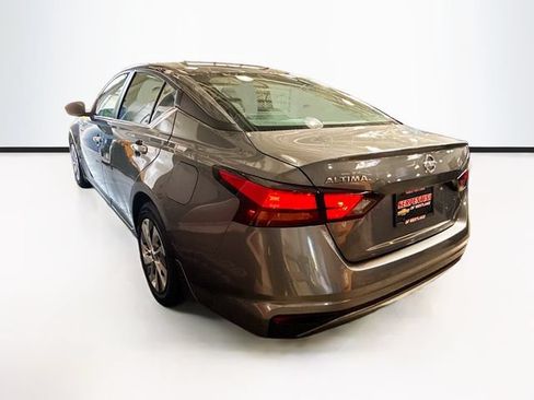 Used 2021 Nissan Altima 2.5 S FWD image 8