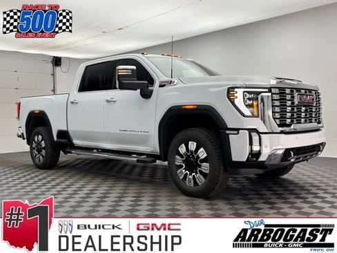 New 2026 GMC Sierra 2500 Denali w/ Denali Reserve Package AWD/4WD image 1