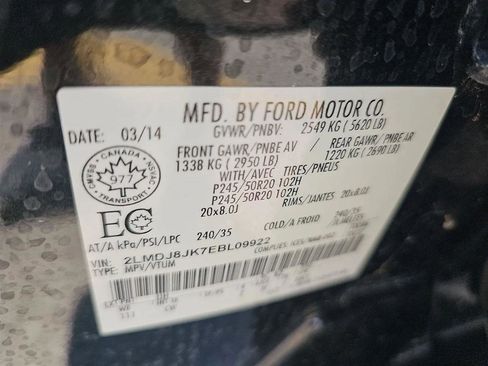 Used 2014 Lincoln MKX AWD w/ Equipment Group 101A image 13