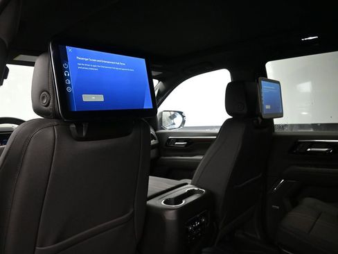 New 2026 Chevrolet Tahoe High Country image 18