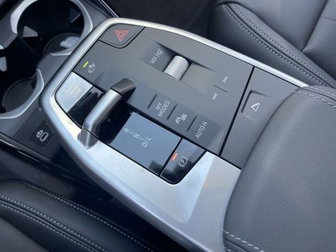 Used 2025 BMW X1 xDrive28i w/ Convenience Package image 22