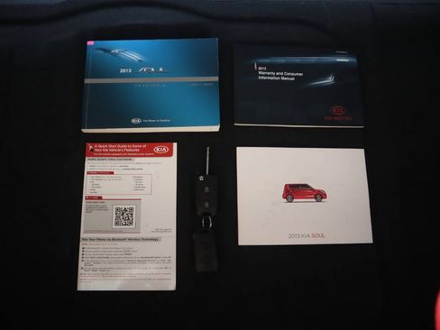 Used 2013 Kia Soul FWD image 37