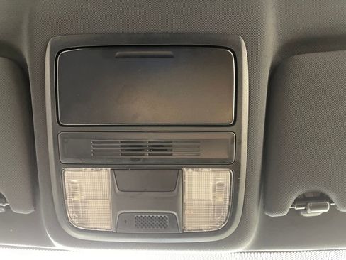 Used 2017 Honda Accord Sport image 29