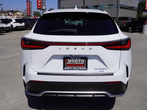 Used 2025 Lexus NX 450h+ F Sport w/ Accessory Package (2T) AWD/4WD image 6