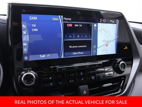 Certified 2021 Toyota Highlander Platinum AWD/4WD image 7