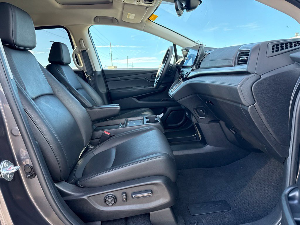 Used 2025 Honda Odyssey EX-L image 10