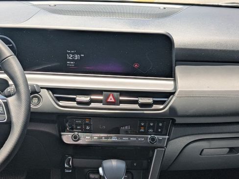 New 2026 Kia Seltos SX AWD/4WD image 17