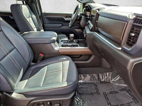 Used 2024 Chevrolet Silverado 1500 High Country w/ High Country Premium Package AWD/4WD image 21