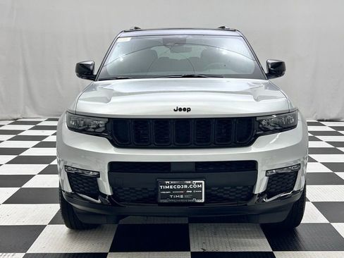 New 2025 Jeep Grand Cherokee L Limited image 3