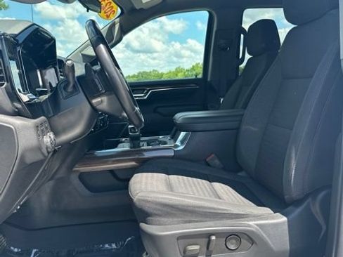 Used 2023 Chevrolet Silverado 1500 RST AWD/4WD image 40