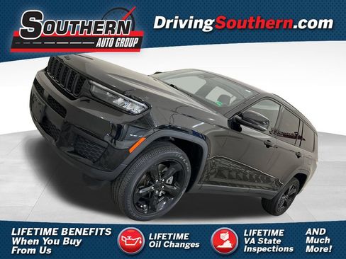 Used 2021 Jeep Grand Cherokee L Laredo AWD/4WD image 1