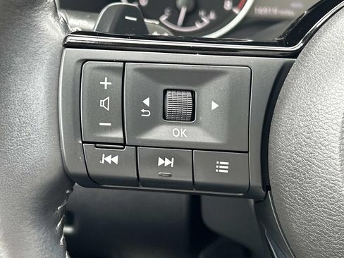 Certified 2023 Nissan Rogue SV w/ SV Premium B Package AWD/4WD image 21